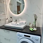 Al-dom Kasprowicza 20c Z Basenem Oraz Silownia * Kolobřeh